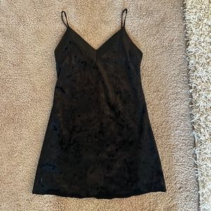 Lulu’s Velvet Portrait Dress